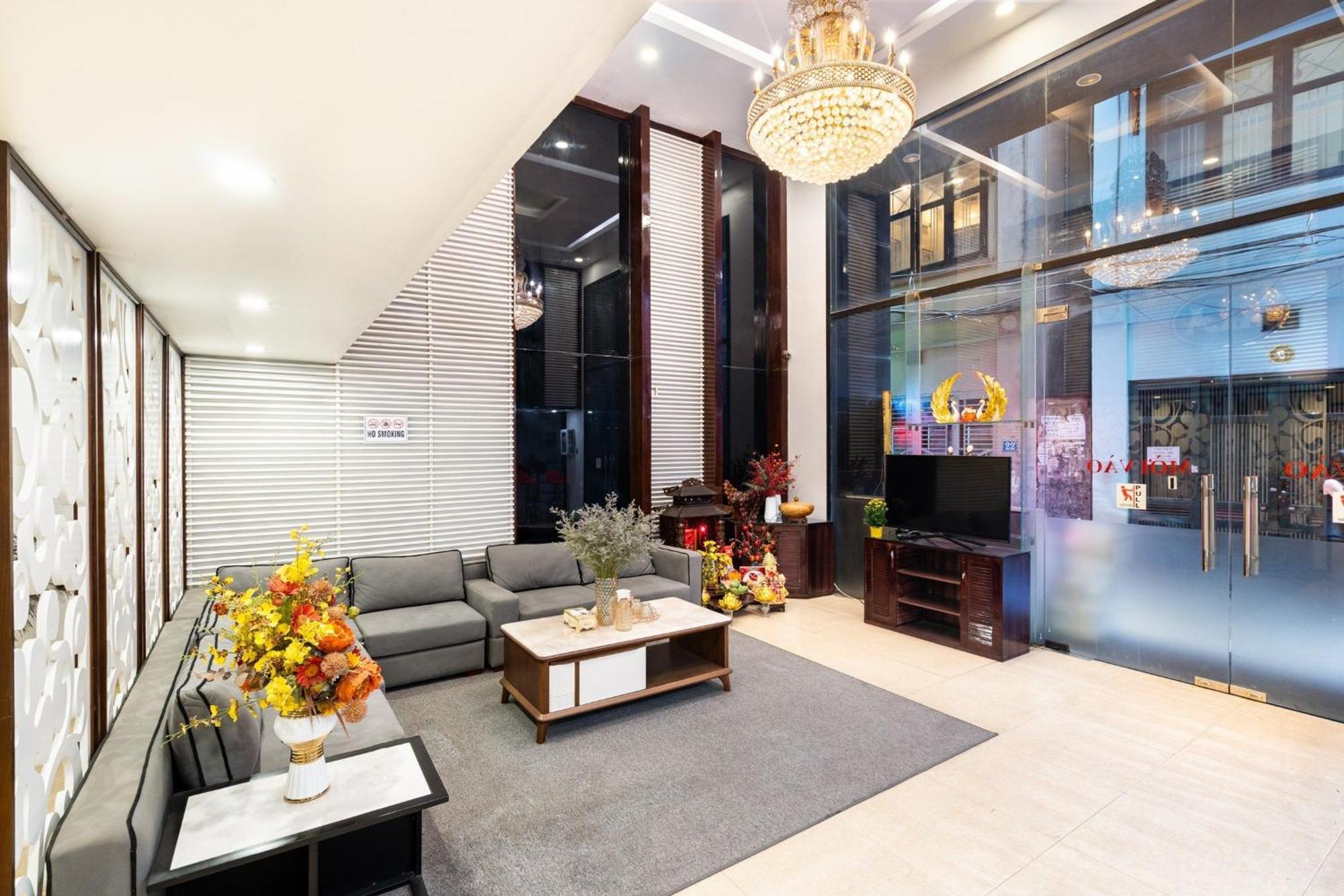 Kieu Anh Hotel - 81 Trung Kinh - By Bay Luxury Ανόι Εξωτερικό φωτογραφία